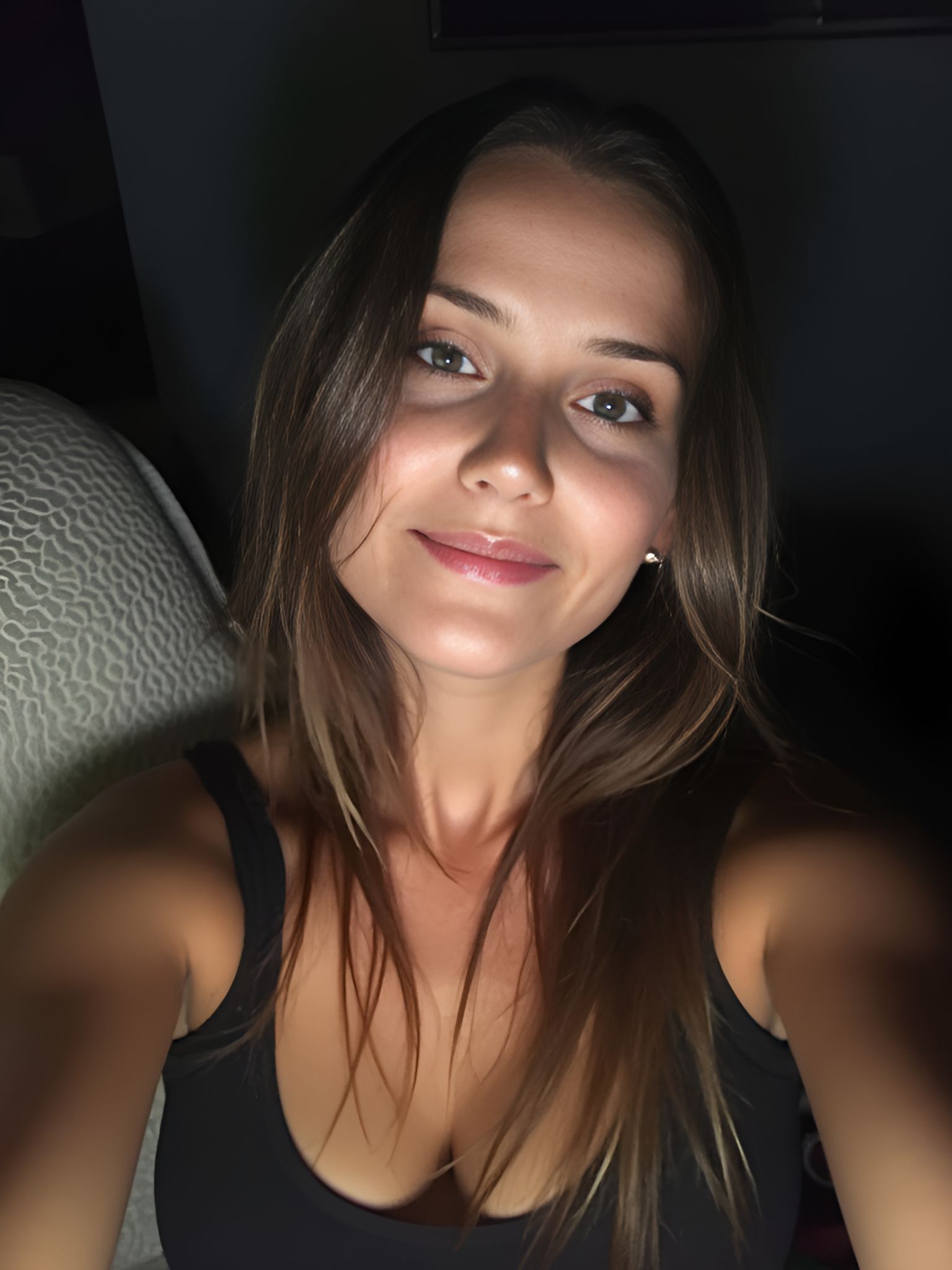 Virtual Try-On Example 2